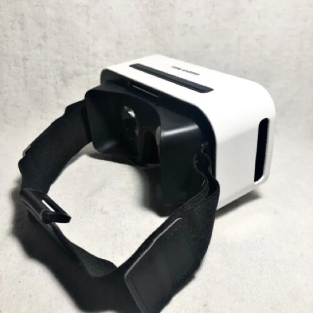 Like New One-Size Sharper Image VR Virtual Reality Headset Fits Most Cellphones